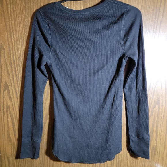 NWT Old Navy Black Sleigh All Day Long Sleeve T-Shirt Size Medium - Picture 4 of 8